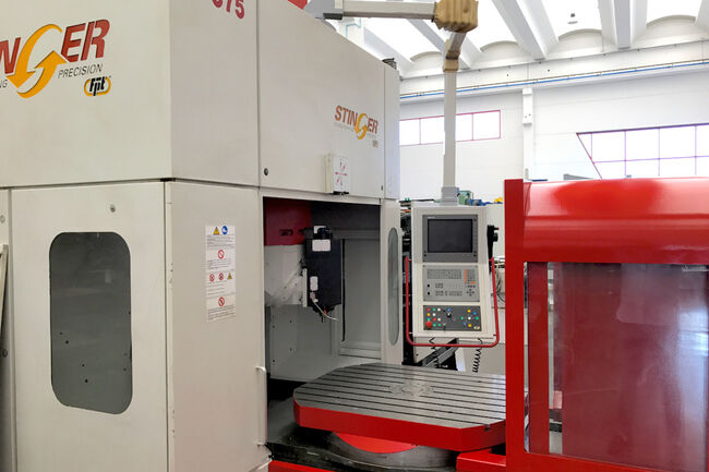 Sell Machining Centre 5-Axis or more FPT STINGER used